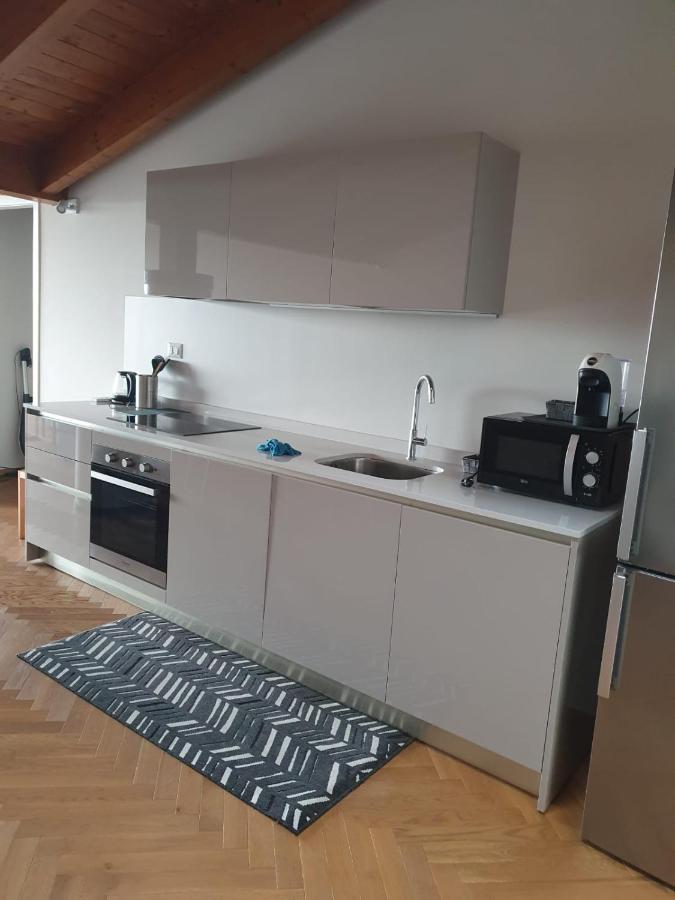 Apartamento Residenza Puoti Peschiera del Garda Exterior foto